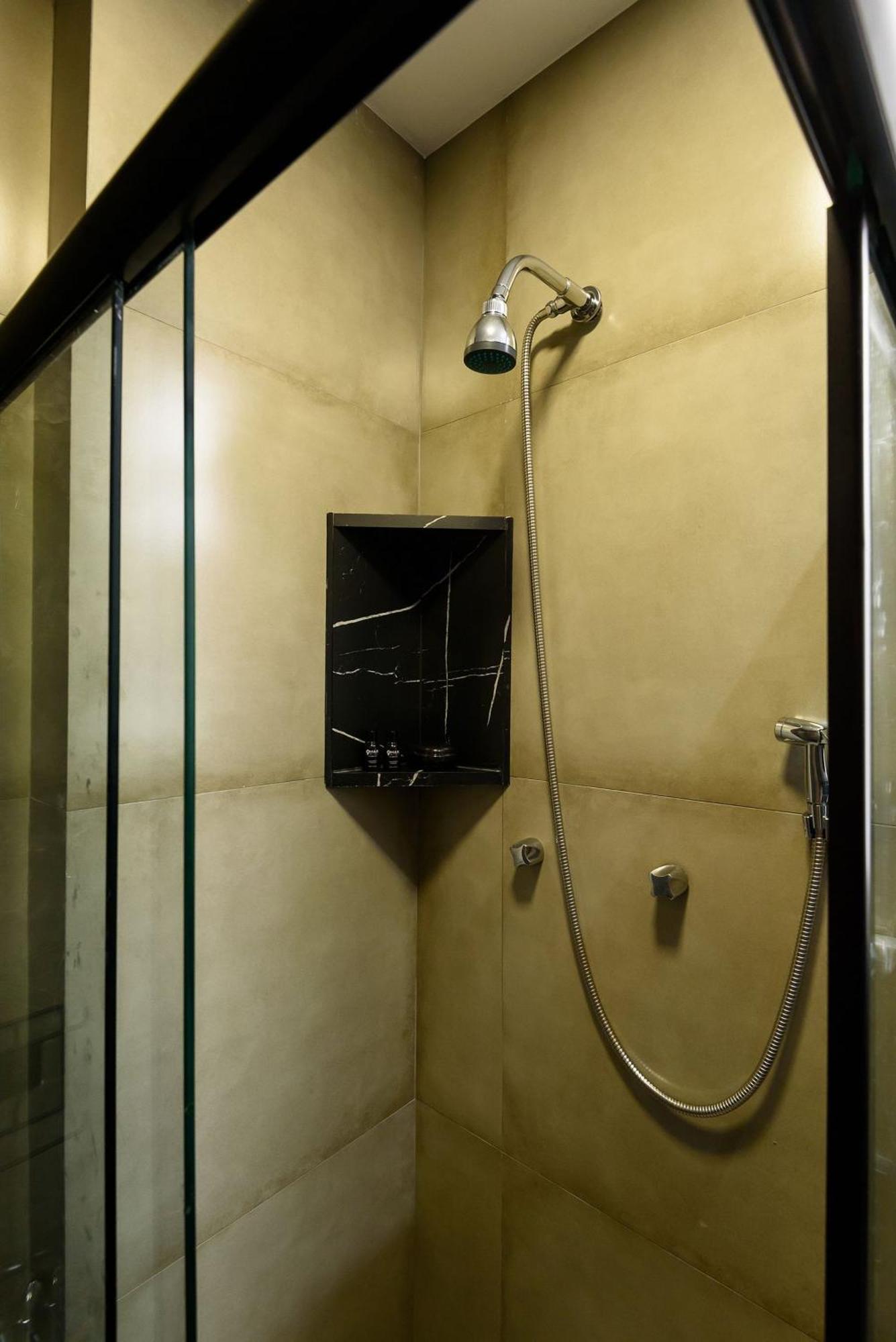 2qts A 400m Da De Copacabana | Bl 125/701 Appartement