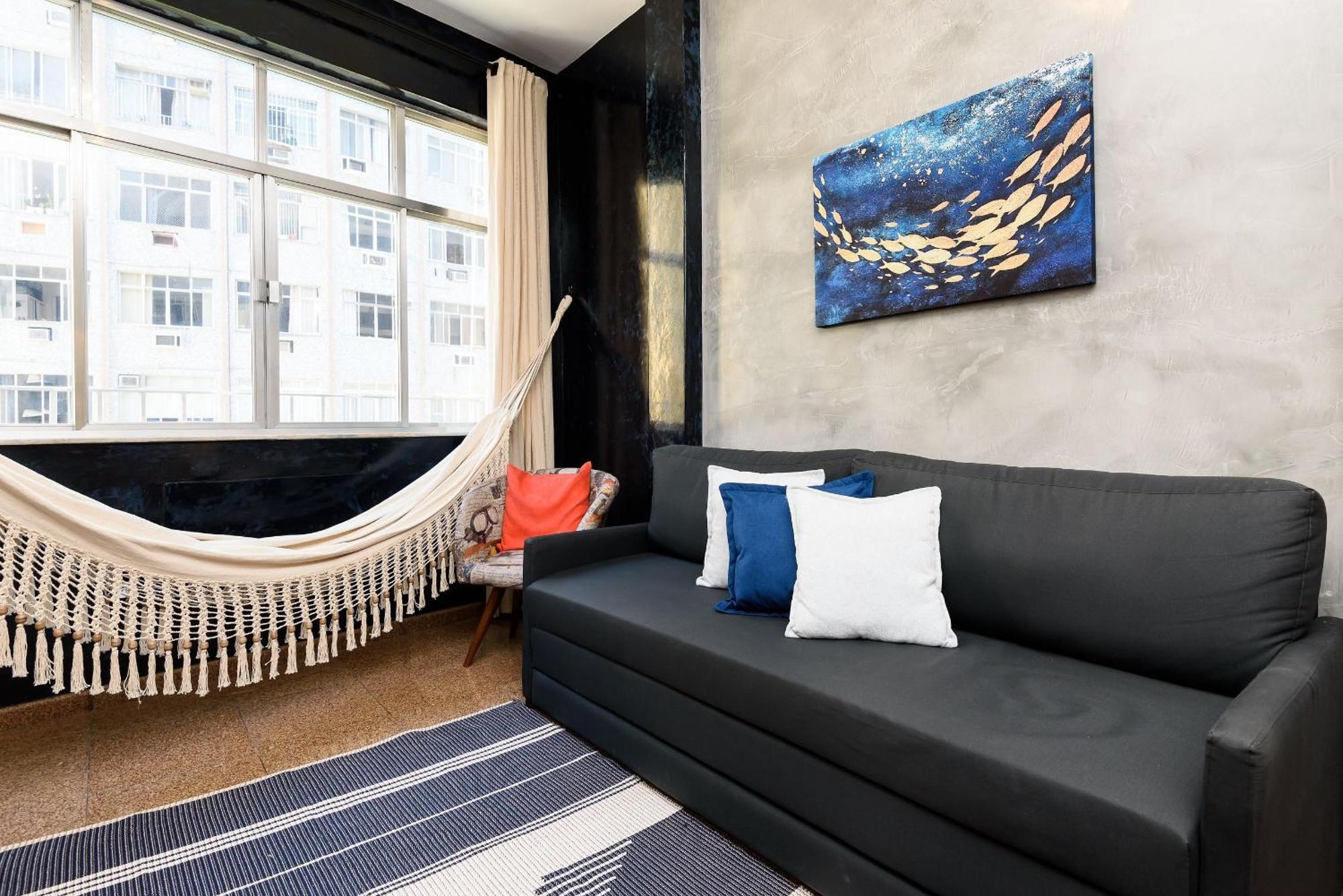 Appartement 2qts A 400m Da De Copacabana | Bl 125/701